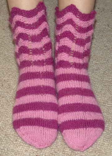 handgesponnene, handgestrickte Socken